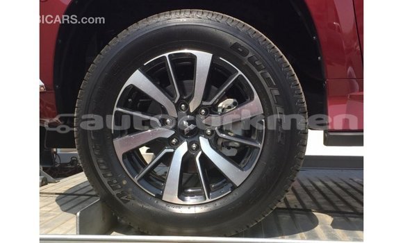 Buy Import Mitsubishi Montero Other Car in Import - Dubai in Ahal