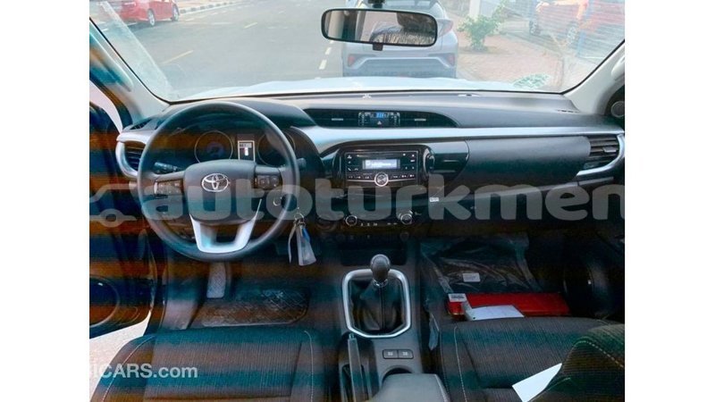 Big with watermark toyota hilux ahal import dubai 2515