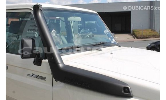 Buy Import Toyota Land Cruiser White Car in Import - Dubai in Ahal Buy Import Toyota Land Cruiser White Car in Import - Dubai in Ahal