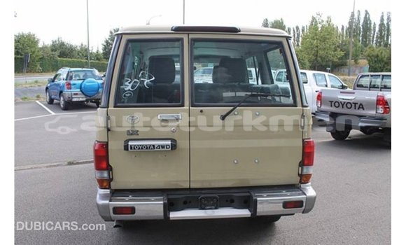 Buy Import Toyota Land Cruiser Beige Car in Import - Dubai in Ahal Buy Import Toyota Land Cruiser Beige Car in Import - Dubai in Ahal