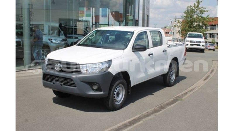 Big with watermark toyota hilux ahal import dubai 2536
