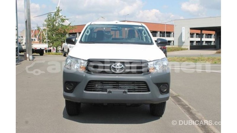 Big with watermark toyota hilux ahal import dubai 2536