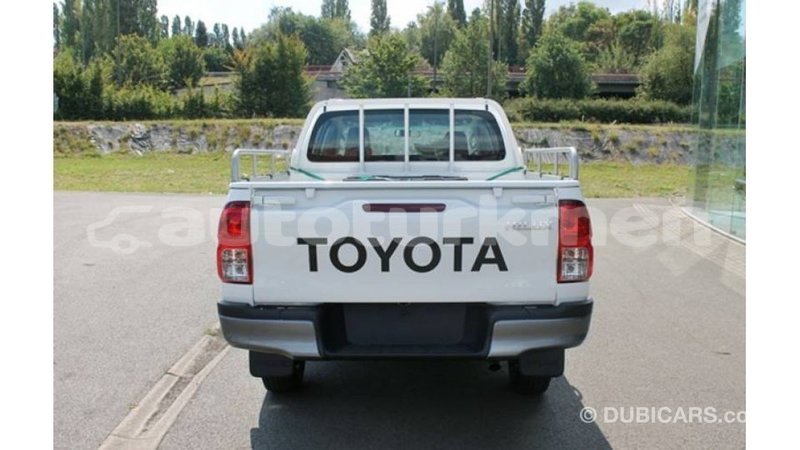 Big with watermark toyota hilux ahal import dubai 2536