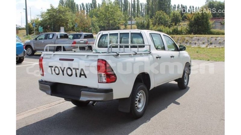 Big with watermark toyota hilux ahal import dubai 2536