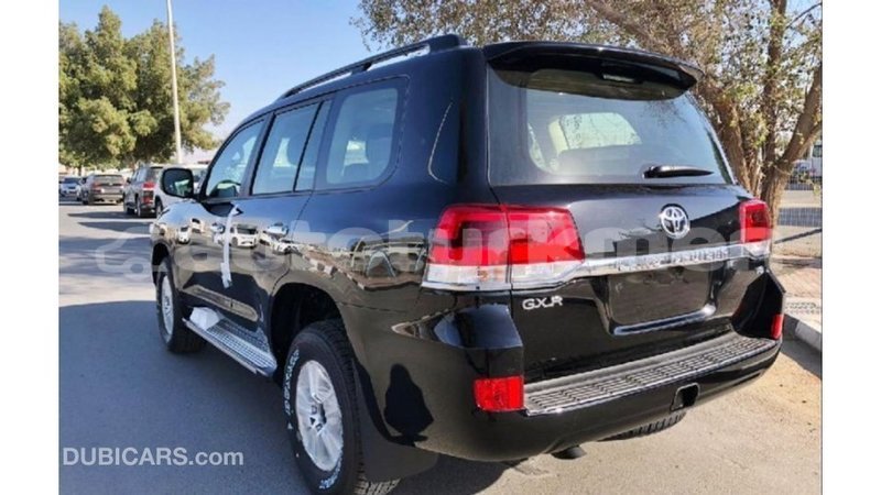 Big with watermark toyota land cruiser ahal import dubai 2540