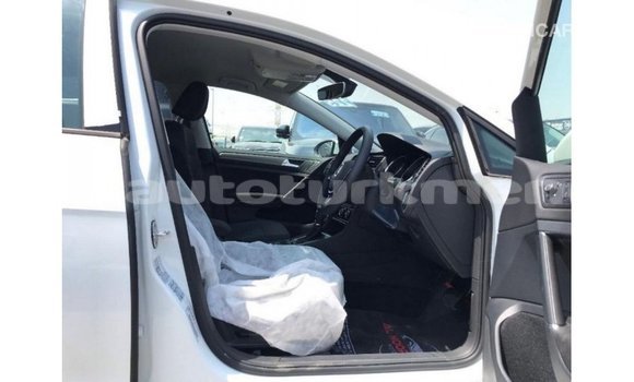 Buy Import Volkswagen Golf White Car in Import - Dubai in Ahal Buy Import Volkswagen Golf White Car in Import - Dubai in Ahal