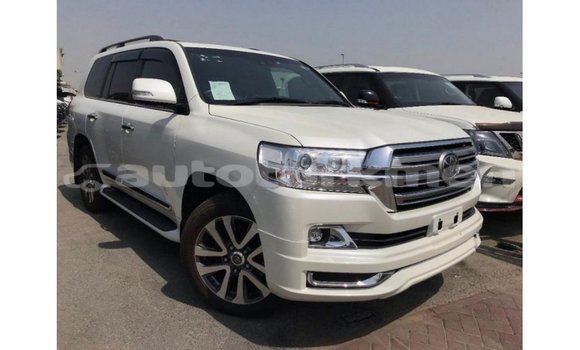 Buy Import Toyota Land Cruiser White Car in Import - Dubai in Ahal Buy Import Toyota Land Cruiser White Car in Import - Dubai in Ahal
