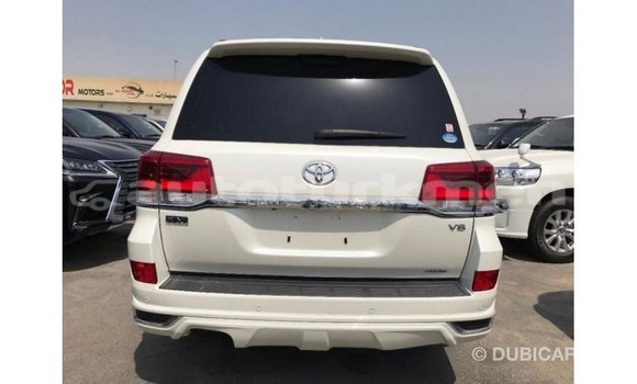 Buy Import Toyota Land Cruiser White Car in Import - Dubai in Ahal Buy Import Toyota Land Cruiser White Car in Import - Dubai in Ahal