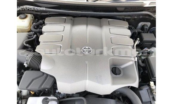 Buy Import Toyota Land Cruiser White Car in Import - Dubai in Ahal Buy Import Toyota Land Cruiser White Car in Import - Dubai in Ahal