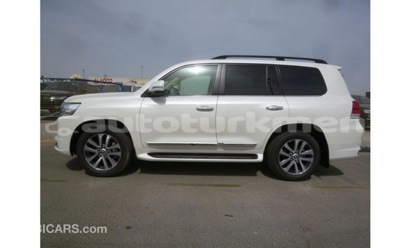 Buy Import Toyota Land Cruiser White Car in Import - Dubai in Ahal Buy Import Toyota Land Cruiser White Car in Import - Dubai in Ahal