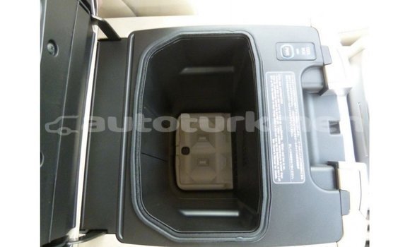 Buy Import Toyota Land Cruiser White Car in Import - Dubai in Ahal Buy Import Toyota Land Cruiser White Car in Import - Dubai in Ahal