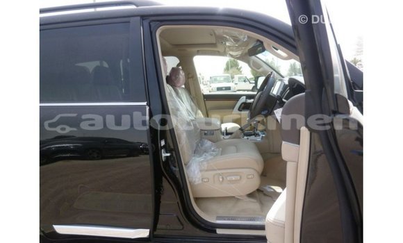 Buy Import Toyota Land Cruiser Black Car in Import - Dubai in Ahal Buy Import Toyota Land Cruiser Black Car in Import - Dubai in Ahal