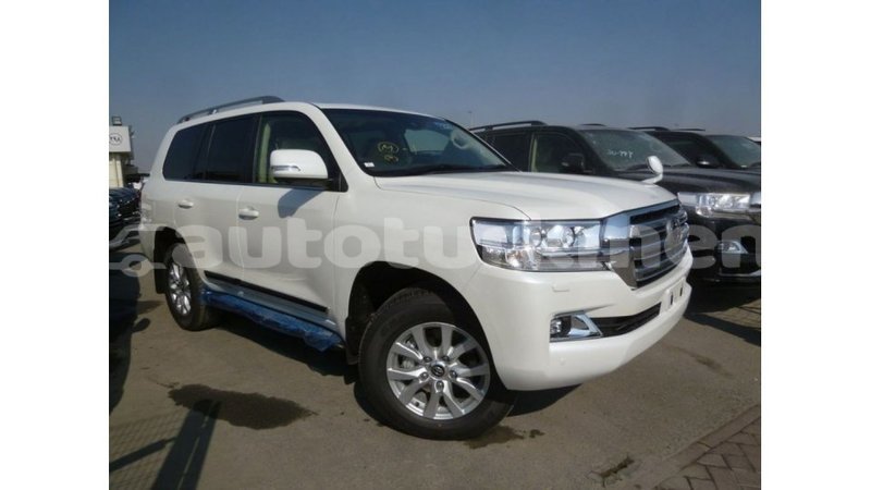 Big with watermark toyota land cruiser ahal import dubai 2567
