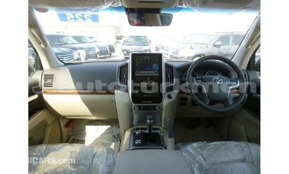 Buy Import Toyota Land Cruiser White Car in Import - Dubai in Ahal Buy Import Toyota Land Cruiser White Car in Import - Dubai in Ahal