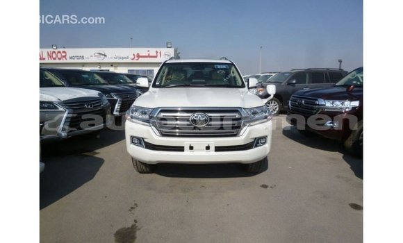 Buy Import Toyota Land Cruiser White Car in Import - Dubai in Ahal Buy Import Toyota Land Cruiser White Car in Import - Dubai in Ahal