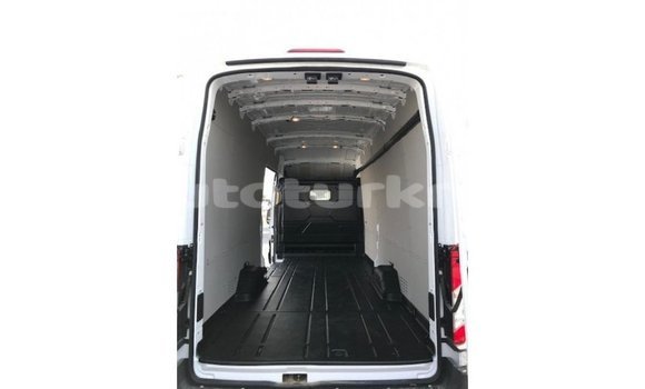 Buy Import Ford Club Wagon White Car in Import - Dubai in Ahal Buy Import Ford Club Wagon White Car in Import - Dubai in Ahal