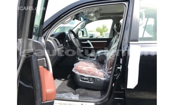 Buy Import Toyota Land Cruiser Black Car in Import - Dubai in Ahal Buy Import Toyota Land Cruiser Black Car in Import - Dubai in Ahal