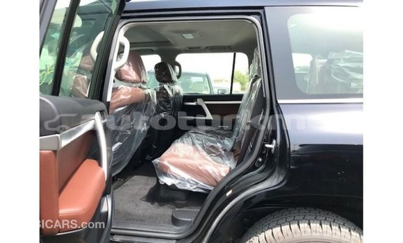 Buy Import Toyota Land Cruiser Black Car in Import - Dubai in Ahal Buy Import Toyota Land Cruiser Black Car in Import - Dubai in Ahal