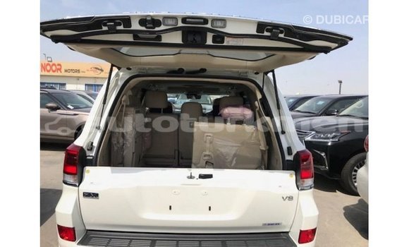 Buy Import Toyota Land Cruiser White Car in Import - Dubai in Ahal Buy Import Toyota Land Cruiser White Car in Import - Dubai in Ahal