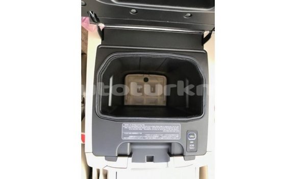 Buy Import Toyota Land Cruiser White Car in Import - Dubai in Ahal Buy Import Toyota Land Cruiser White Car in Import - Dubai in Ahal