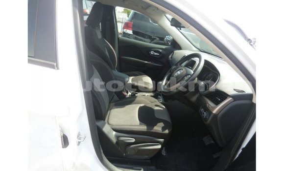 Buy Import Jeep Cherokee White Car in Import - Dubai in Ahal Buy Import Jeep Cherokee White Car in Import - Dubai in Ahal