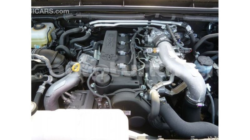 Big with watermark toyota prado ahal import dubai 2589