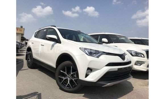 Buy Import Toyota 4Runner White Car in Import - Dubai in Ahal Buy Import Toyota 4Runner White Car in Import - Dubai in Ahal