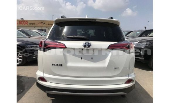 Buy Import Toyota 4Runner White Car in Import - Dubai in Ahal Buy Import Toyota 4Runner White Car in Import - Dubai in Ahal