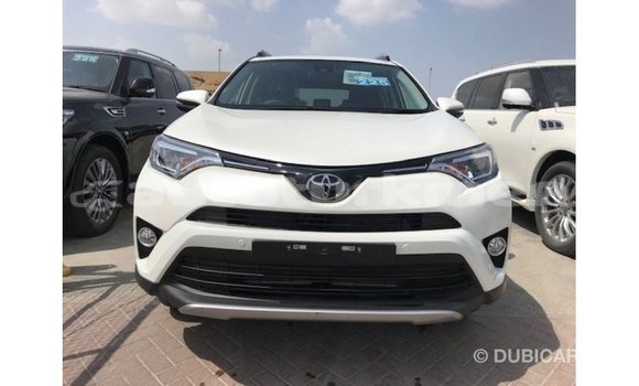 Buy Import Toyota 4Runner White Car in Import - Dubai in Ahal Buy Import Toyota 4Runner White Car in Import - Dubai in Ahal