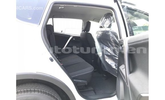 Buy Import Toyota 4Runner White Car in Import - Dubai in Ahal Buy Import Toyota 4Runner White Car in Import - Dubai in Ahal