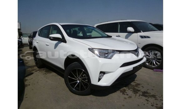 Buy Import Toyota 4Runner White Car in Import - Dubai in Ahal Buy Import Toyota 4Runner White Car in Import - Dubai in Ahal