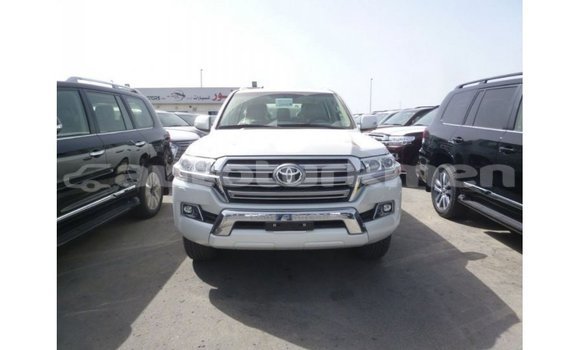 Buy Import Toyota Land Cruiser White Car in Import - Dubai in Ahal Buy Import Toyota Land Cruiser White Car in Import - Dubai in Ahal