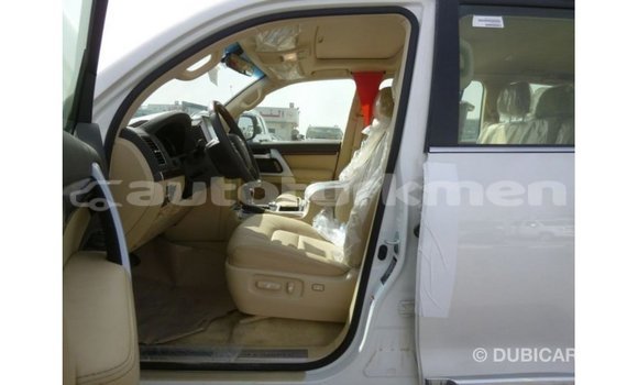 Buy Import Toyota Land Cruiser White Car in Import - Dubai in Ahal Buy Import Toyota Land Cruiser White Car in Import - Dubai in Ahal