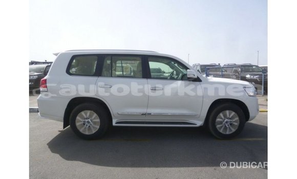 Buy Import Toyota Land Cruiser White Car in Import - Dubai in Ahal Buy Import Toyota Land Cruiser White Car in Import - Dubai in Ahal