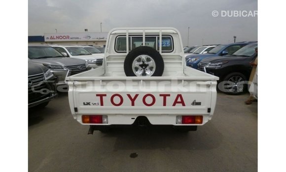 Buy Import Toyota Land Cruiser White Car in Import - Dubai in Ahal Buy Import Toyota Land Cruiser White Car in Import - Dubai in Ahal