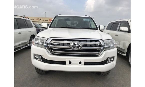 Buy Import Toyota Land Cruiser White Car in Import - Dubai in Ahal Buy Import Toyota Land Cruiser White Car in Import - Dubai in Ahal