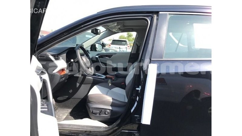 Big with watermark toyota 4runner ahal import dubai 2634