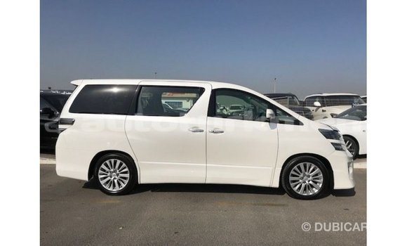 Buy Import Toyota Vellfire White Car in Import - Dubai in Ahal Buy Import Toyota Vellfire White Car in Import - Dubai in Ahal