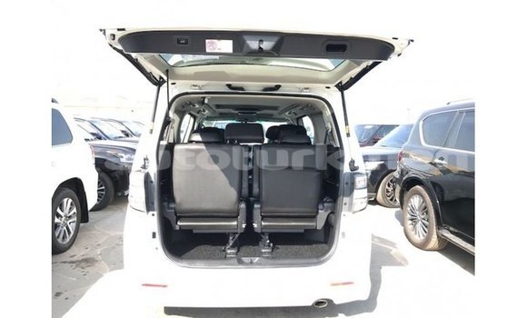 Buy Import Toyota Vellfire White Car in Import - Dubai in Ahal Buy Import Toyota Vellfire White Car in Import - Dubai in Ahal