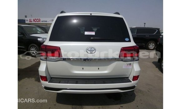 Buy Import Toyota Land Cruiser White Car in Import - Dubai in Ahal Buy Import Toyota Land Cruiser White Car in Import - Dubai in Ahal