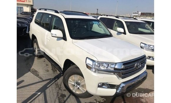Buy Import Toyota Land Cruiser White Car in Import - Dubai in Ahal Buy Import Toyota Land Cruiser White Car in Import - Dubai in Ahal