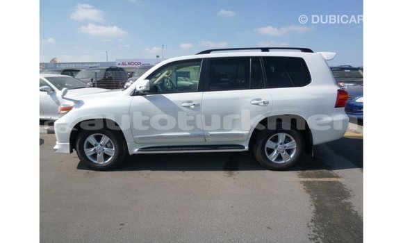 Buy Import Toyota Land Cruiser White Car in Import - Dubai in Ahal Buy Import Toyota Land Cruiser White Car in Import - Dubai in Ahal