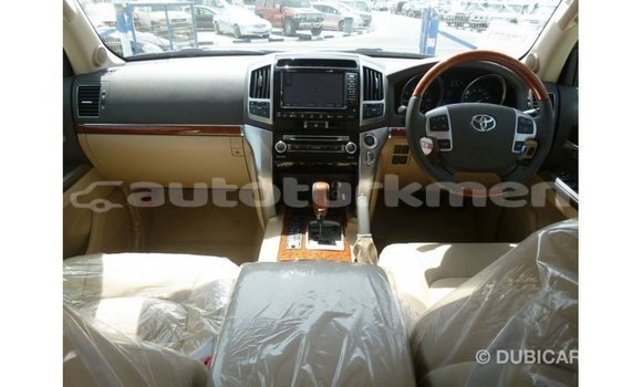 Buy Import Toyota Land Cruiser White Car in Import - Dubai in Ahal Buy Import Toyota Land Cruiser White Car in Import - Dubai in Ahal