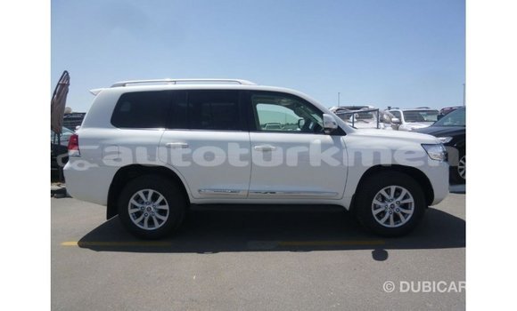 Buy Import Toyota Land Cruiser White Car in Import - Dubai in Ahal Buy Import Toyota Land Cruiser White Car in Import - Dubai in Ahal