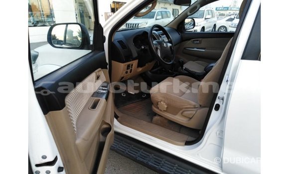 Buy Import Toyota Fortuner White Car in Import - Dubai in Ahal Buy Import Toyota Fortuner White Car in Import - Dubai in Ahal