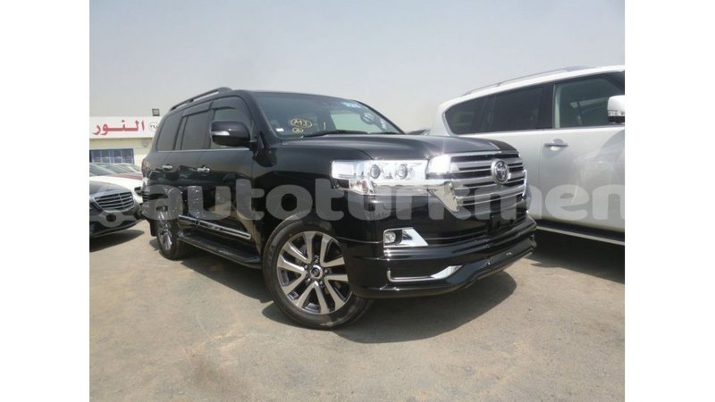 Big with watermark toyota land cruiser ahal import dubai 2658