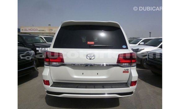 Buy Import Toyota Land Cruiser White Car in Import - Dubai in Ahal Buy Import Toyota Land Cruiser White Car in Import - Dubai in Ahal