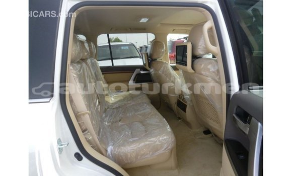 Buy Import Toyota Land Cruiser White Car in Import - Dubai in Ahal Buy Import Toyota Land Cruiser White Car in Import - Dubai in Ahal