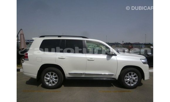 Buy Import Toyota Land Cruiser White Car in Import - Dubai in Ahal Buy Import Toyota Land Cruiser White Car in Import - Dubai in Ahal