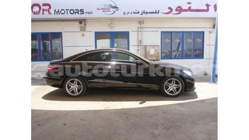 Big with watermark mercedes benz 250 ahal import dubai 2668